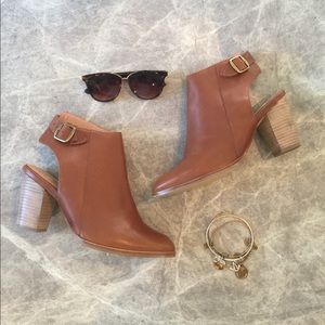 ✨Seychelles open back booties✨